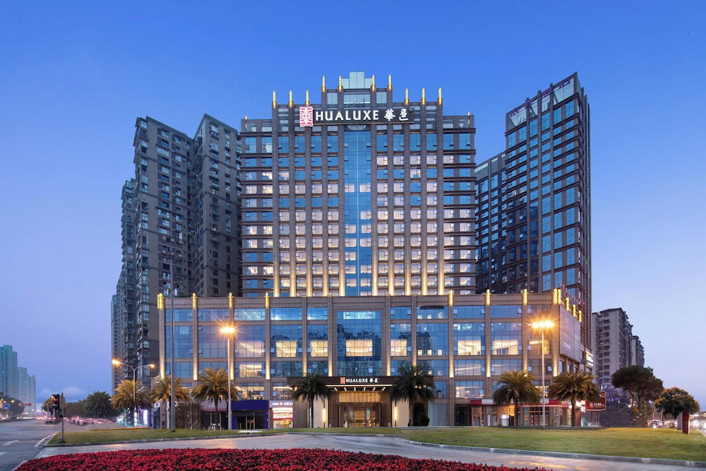 Hotel Hualuxe Leshan By Ihg