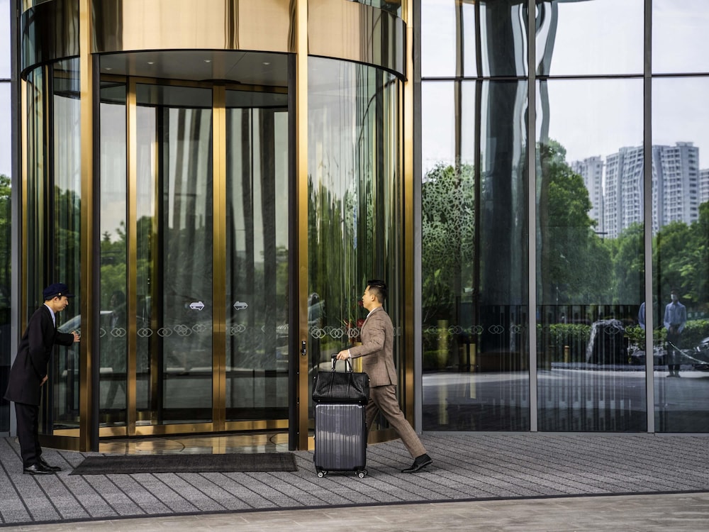 Hotel Sofitel Hangzhou Yingguan Hotel
