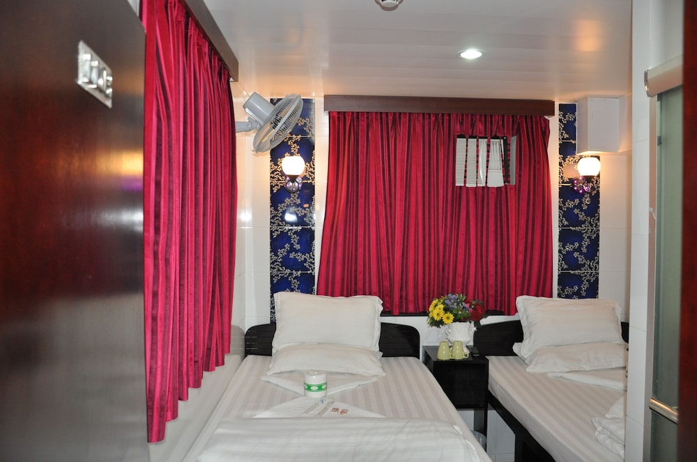 Hotel Swiss Hostel