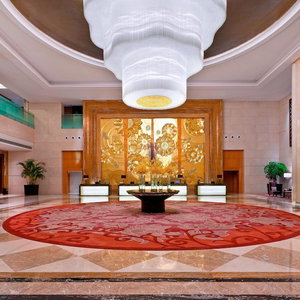 Hotel Sheraton Daqing Hotel cazare Sa'ertu