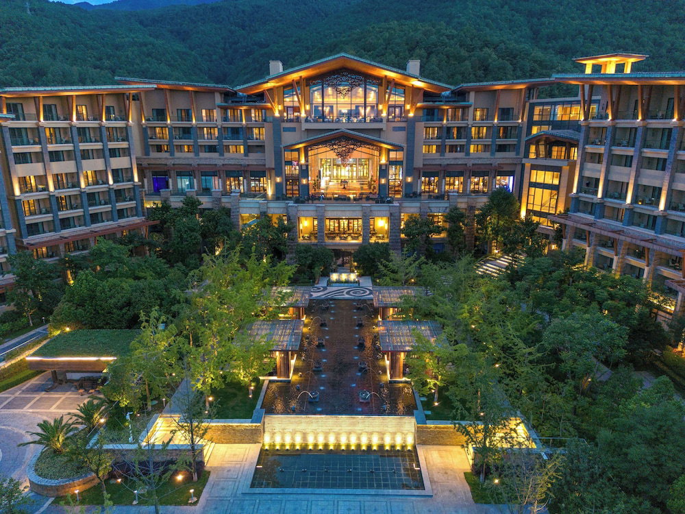 Hotel Hilton Dali Resort & Spa