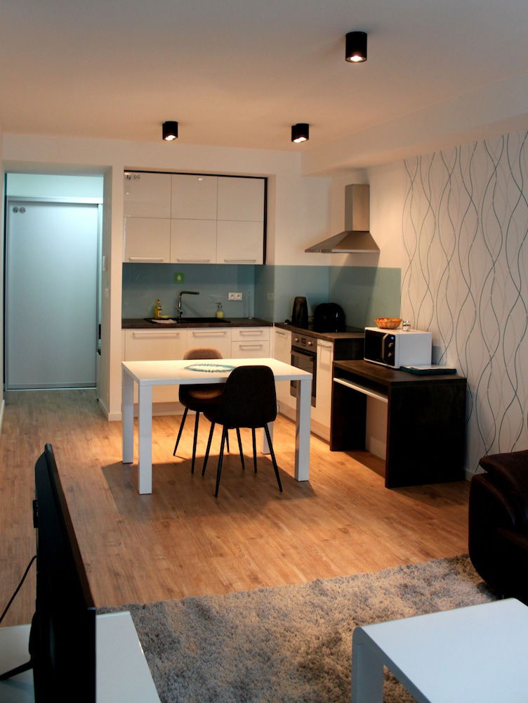 Hotel Charming & Cozy Ambiente Apartments