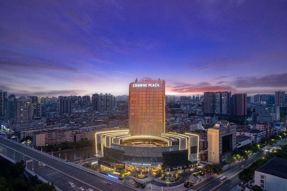 Hotel Crowne Plaza Huaihua By Ihg