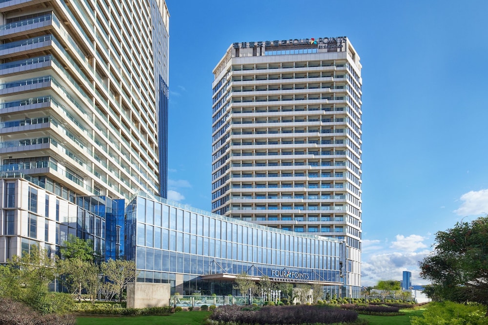 Hotel Four Points By Sheraton Dali, Erhai