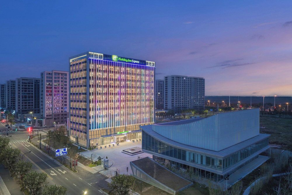 Hotel Holiday Inn Express Taizhou Toumen Port By Ihg