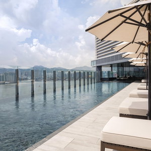 Hotel Hyatt Centric Victoria Harbour Hong Kong cazare Lanhe
