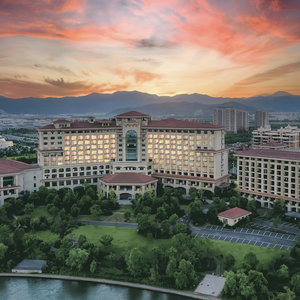 Hotel Doubletree By Hilton Ningo - Chunxiao cazare Beilun
