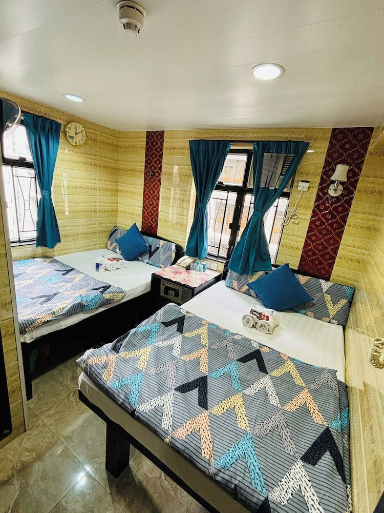 Hotel Philippine Hostel