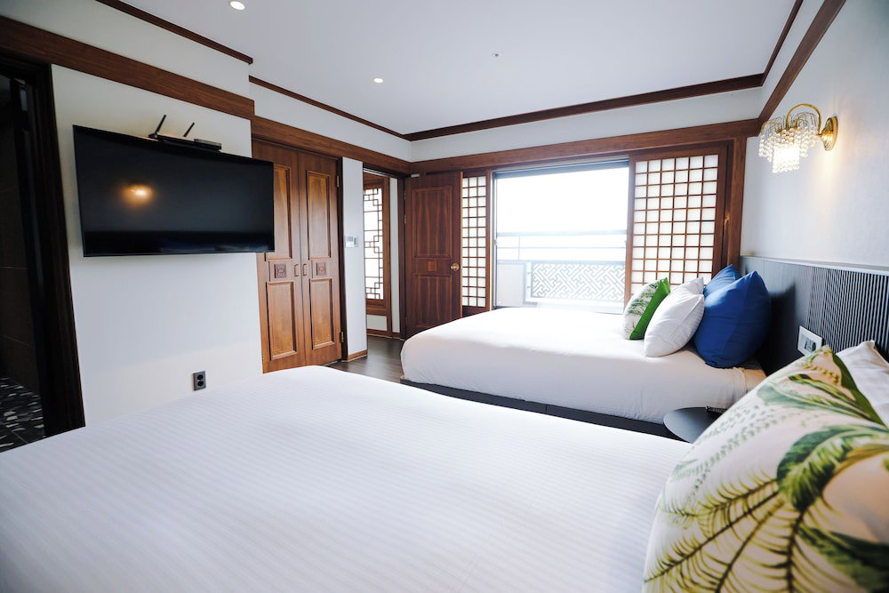 Hotel Kolon Hotel