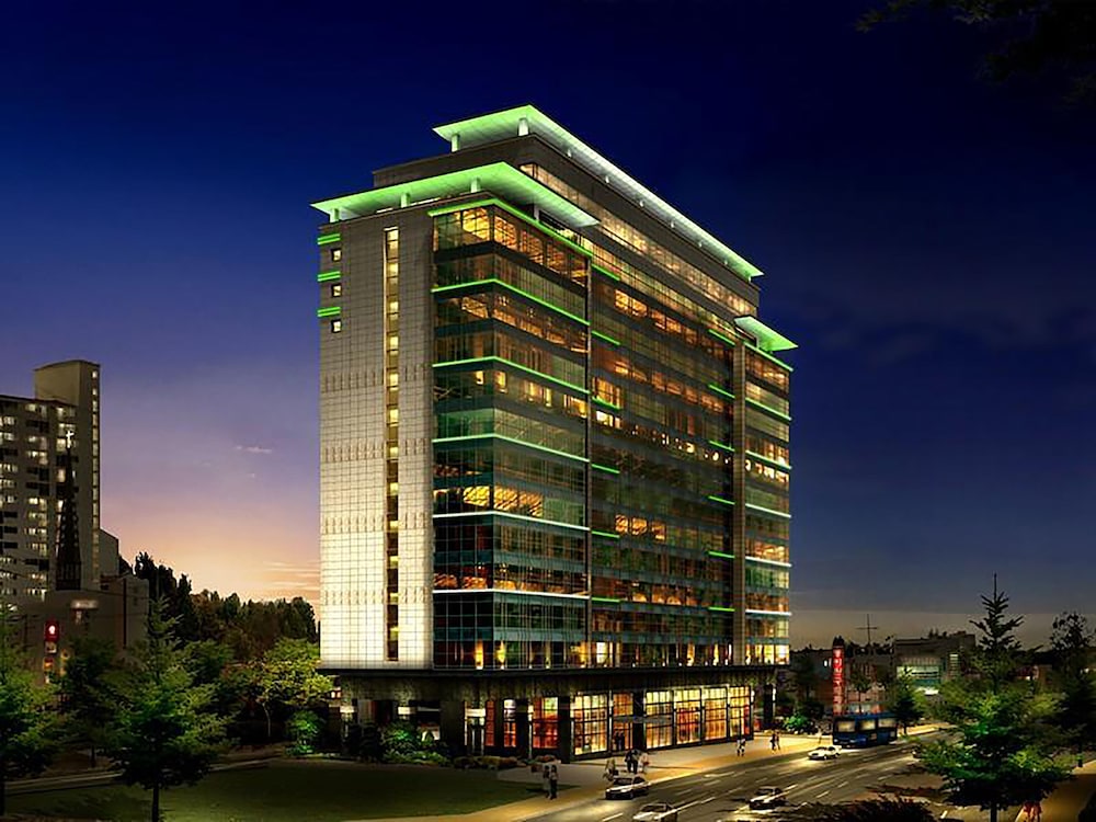 Hotel The Class 300