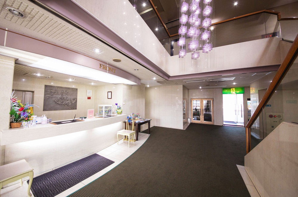 Mito Hotel Season