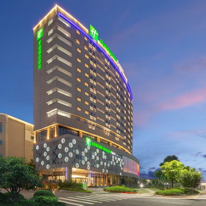 Hotel Holiday Inn Express Chongqing Airport Zone By Ihg cazare Gulu