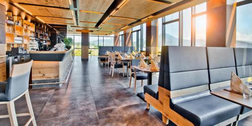 Hotel Cool Mama Hotel Salzburg Sky Restaurant Bar