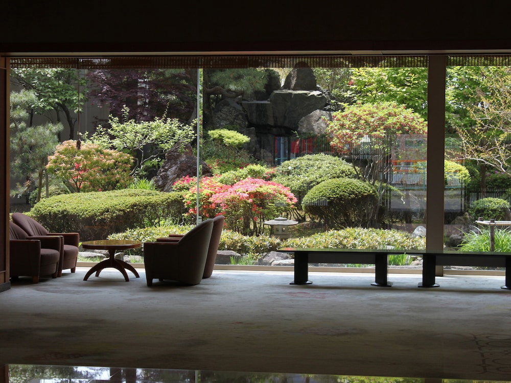 Hanabishi Hotel