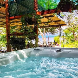 Hotel Teak House In A Forest Above The Beach cazare Paquera