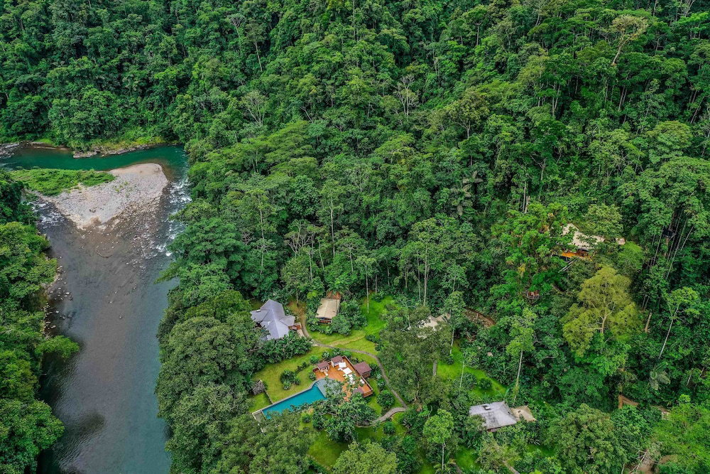 Hotel Pacuare Lodge By Böëna