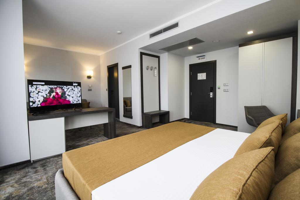 Best Western Premium Inn