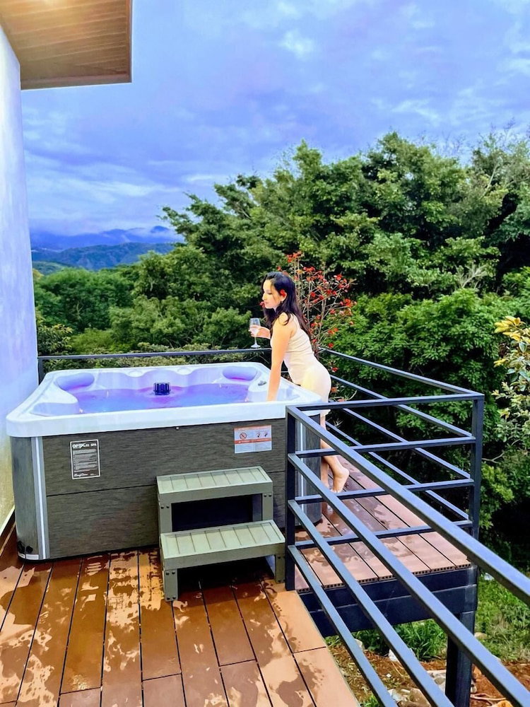 Hotel Nambi Monteverde
