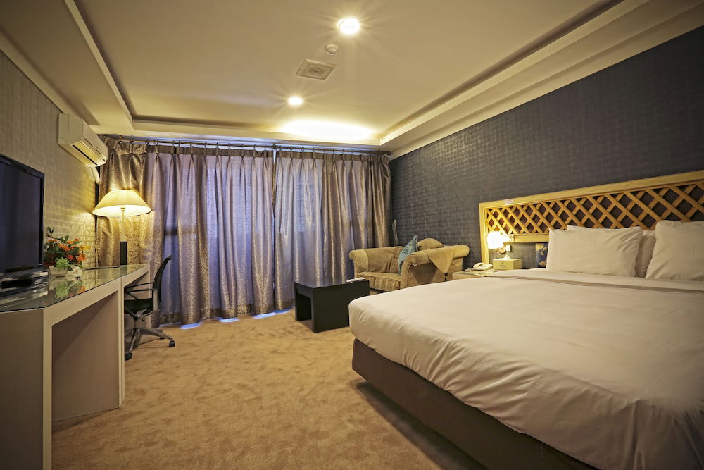 Hotel Metro Tourist Hotel