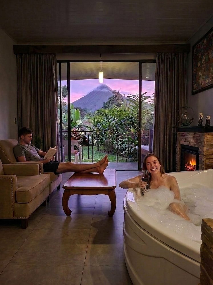 Hotel Yellow Tree Suites