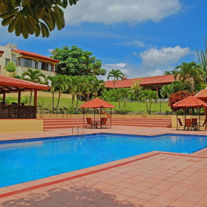 Sejur Country Inn & Suites By Radisson, San Jose Aeropuerto, Costa Rica vacanta La Asuncion