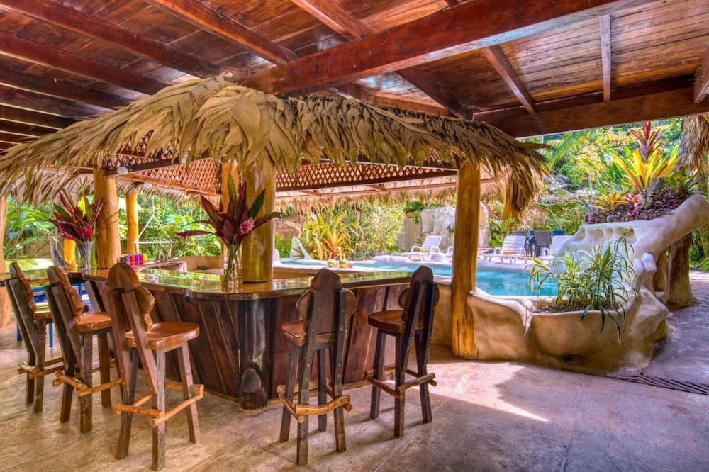 Hotel Caribe Town Bungalows