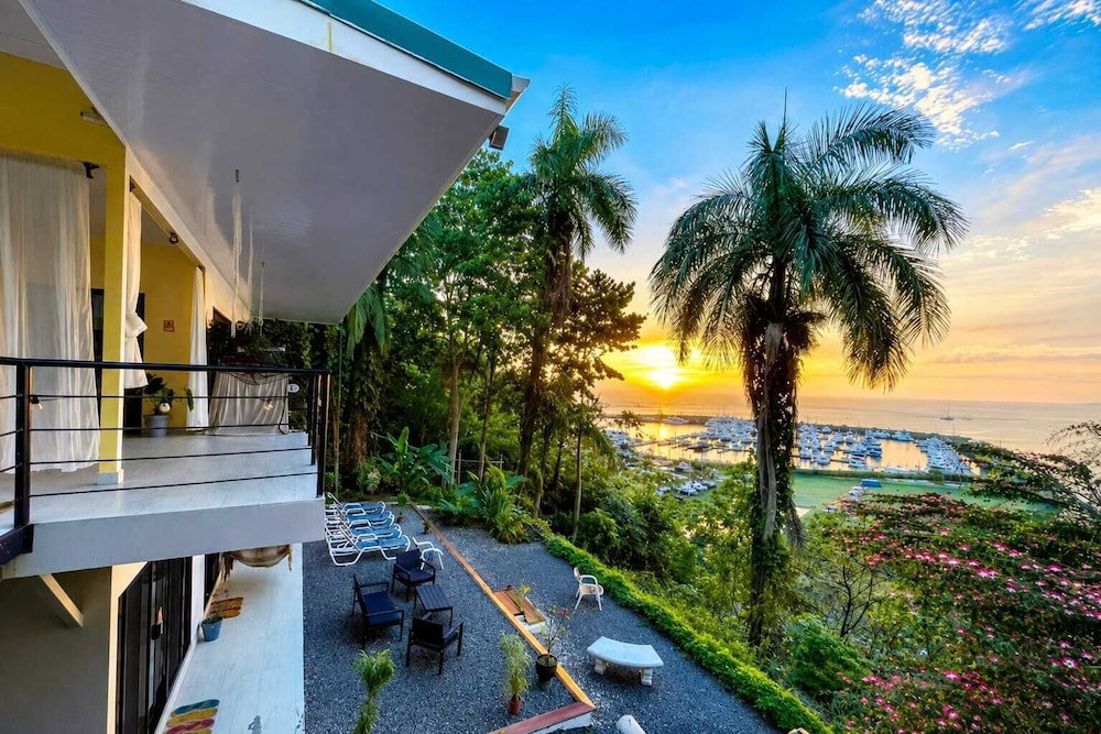 Hotel Mar & Sombra Villas