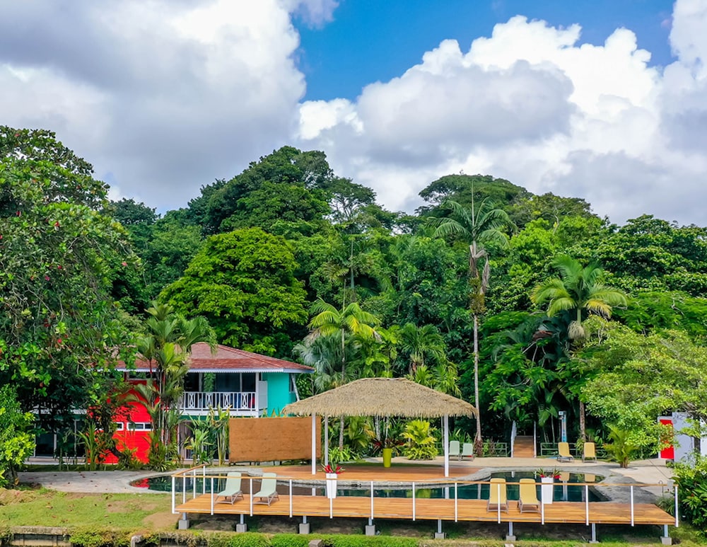 Hotel Tortuga Lodge