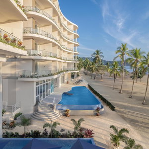 Sejur Clarita's Beach Bar & Resort, Worldhotels Elite vacanta Jaco