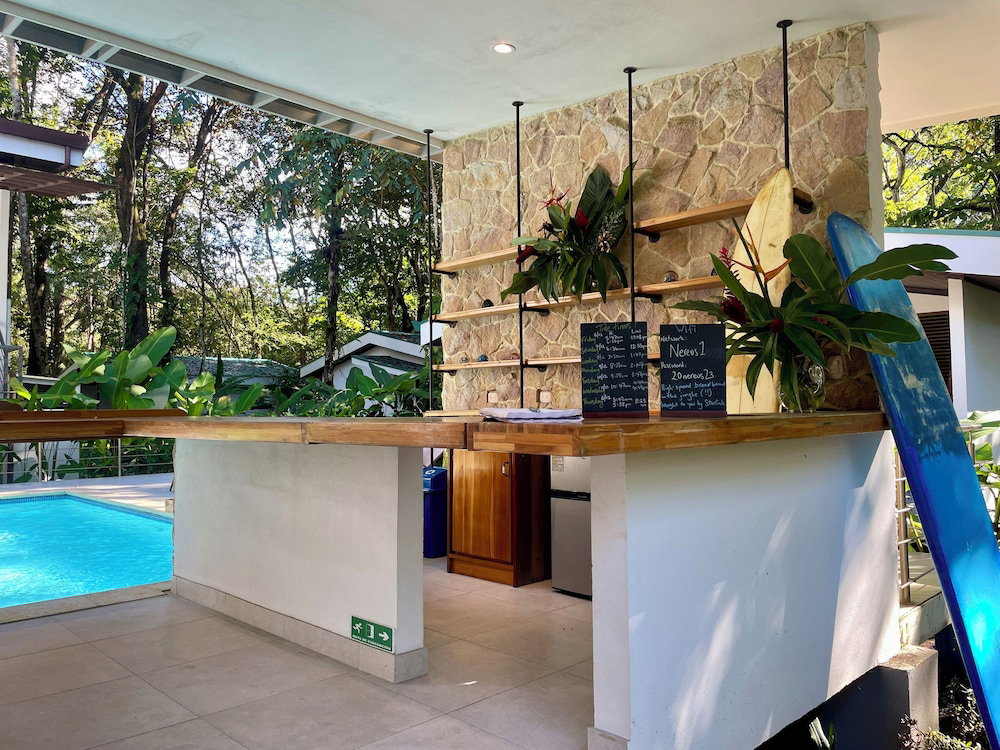Hotel Nereus Retreats
