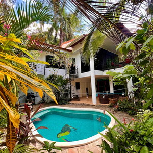 Sejur Beautiful Private Villa W Private Pool vacanta Quepos