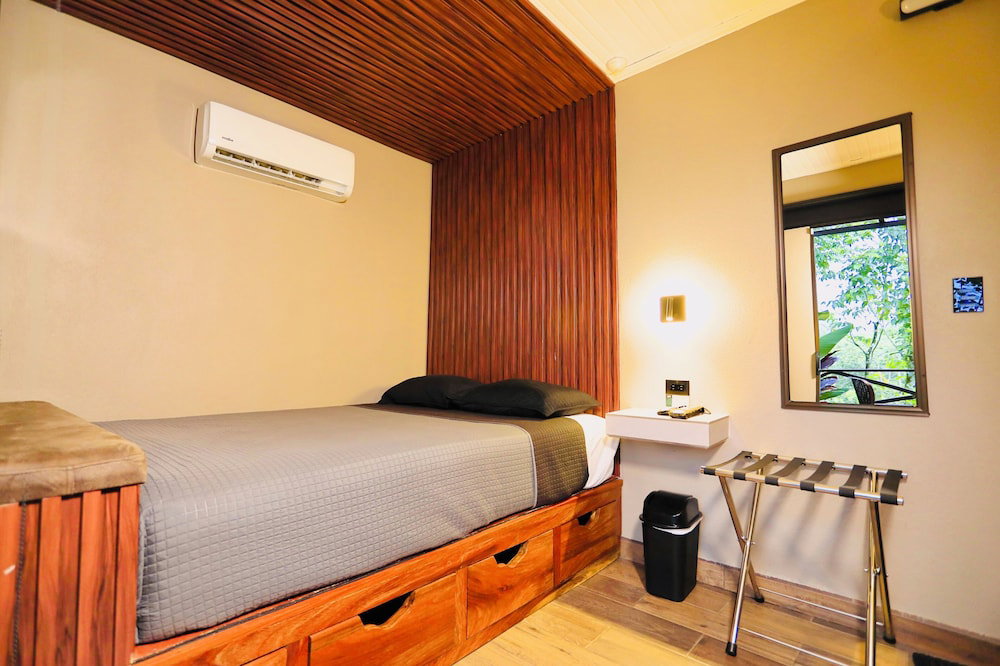 Hotel Boutique Hotel Containers