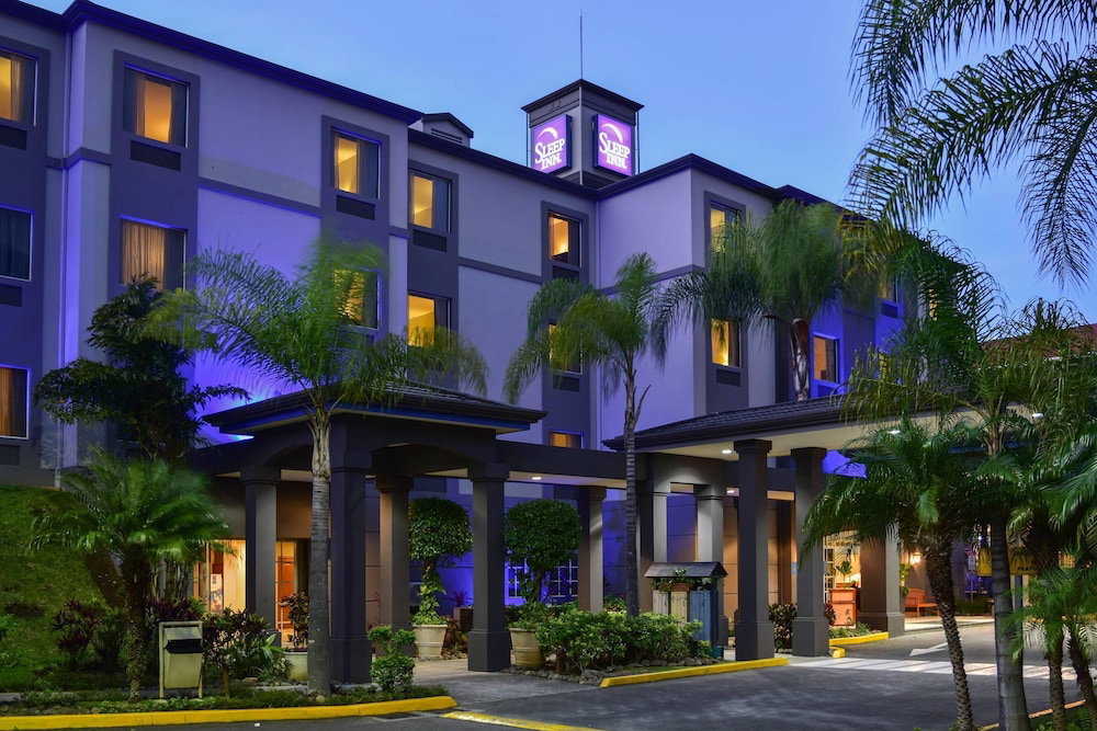 Hotel Sleep Inn Hotel Paseo Las Damas