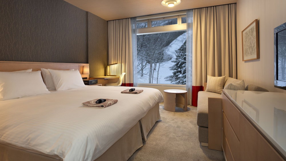 The Green Leaf Niseko Village, Tapestry Collection By Hilton