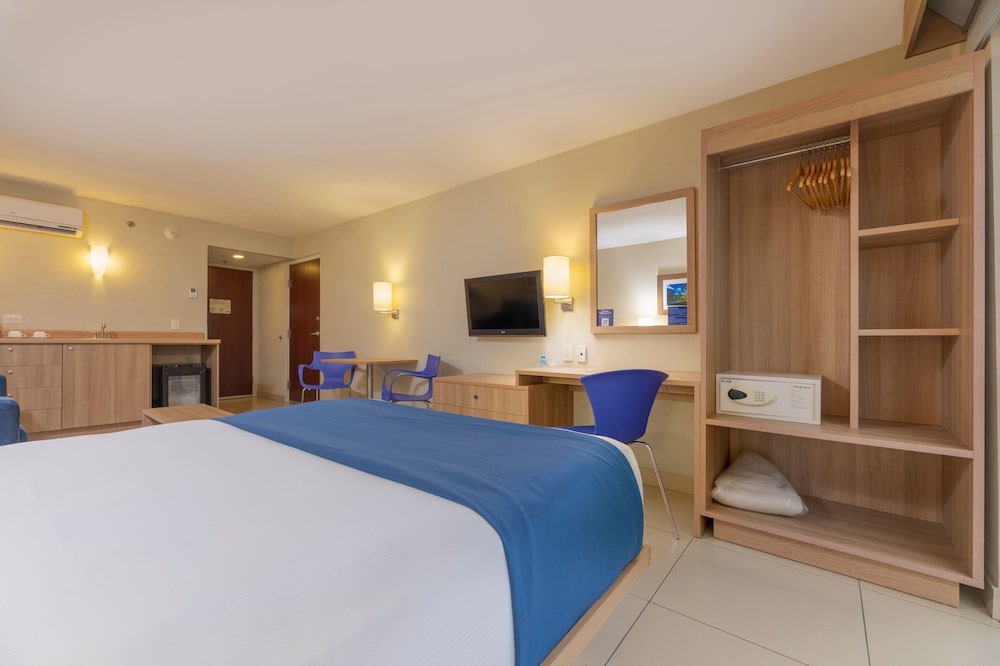 Hotel City Express By Marriott San Jose Costa Rica