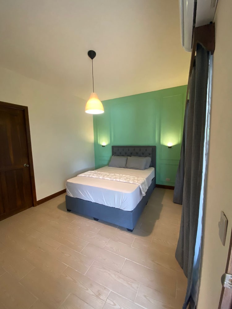 Hotel Oasis By Franklin Hotel Boutique