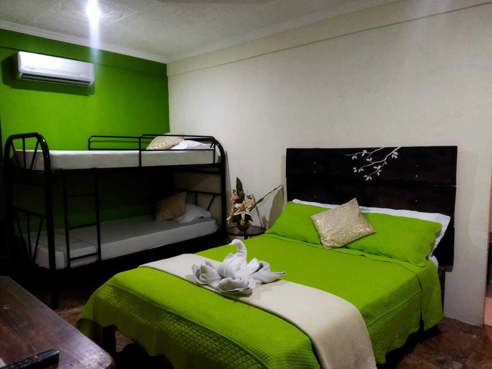 Hotel Hospedaje La Galerie