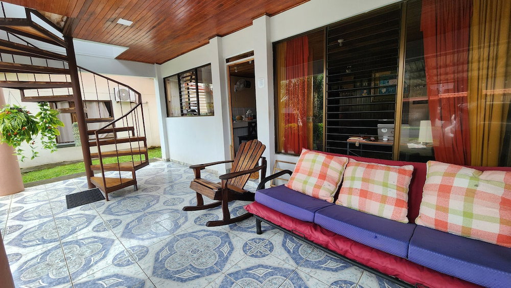 Hotel Alojamientos N&S