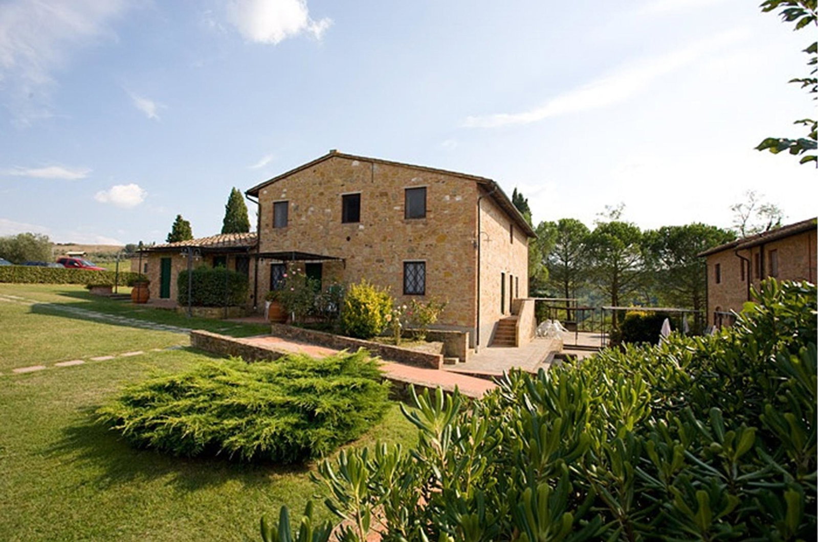 Castellare Di Tonda Resort & Spa
