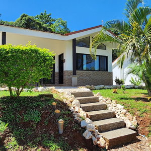 Hotel Casa Naranja Jungle Villa cazare Santa Cruz