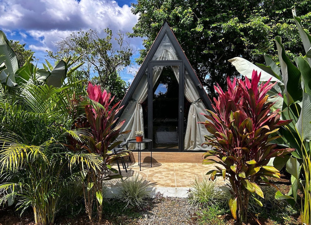 Hotel Tilawa La Fortuna Glamping