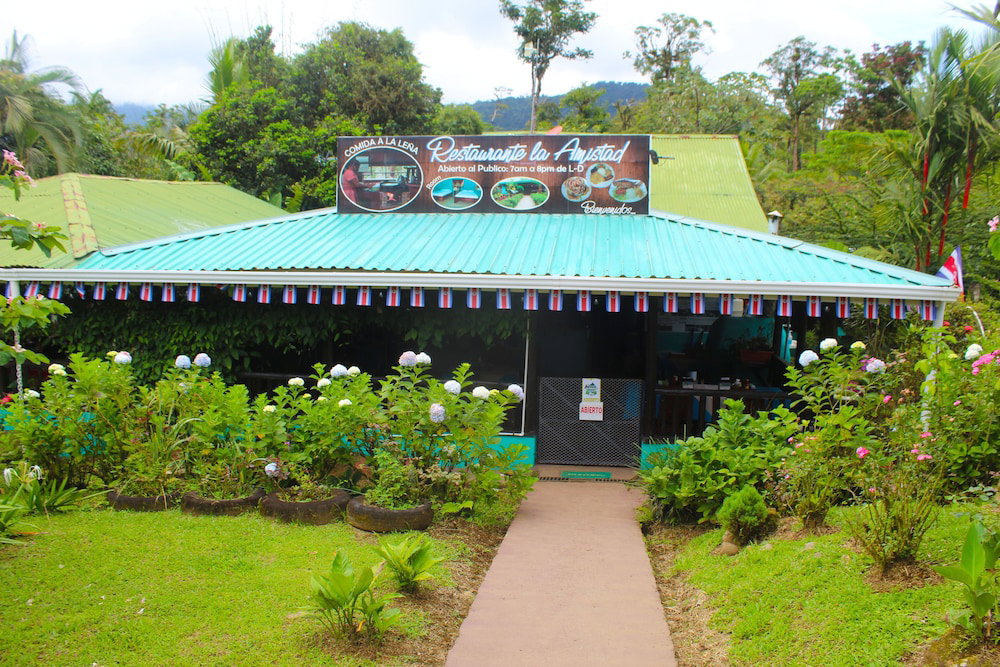 Hotel Posada Río Celeste La Amistad