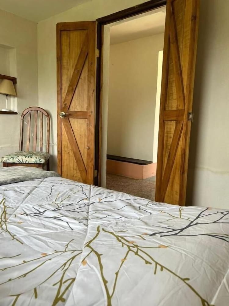 Hotel Bhoga Forest Orosi