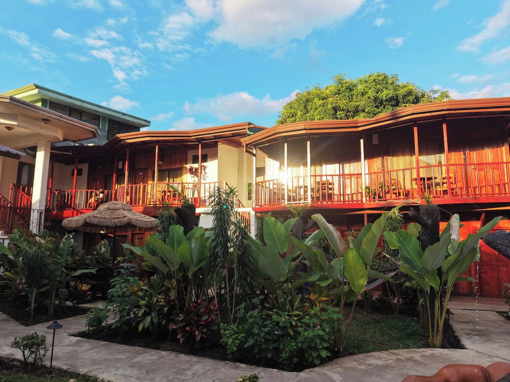 Hotel Poshtel Arenal