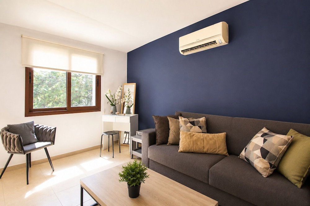 Hotel Mia 1-Br Apartment & Balcony In Larnaca