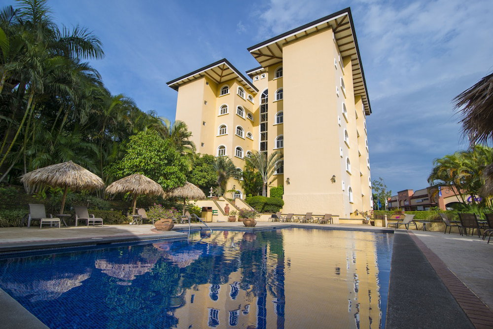 Hotel Apartotel & Suites Villas Del Rio