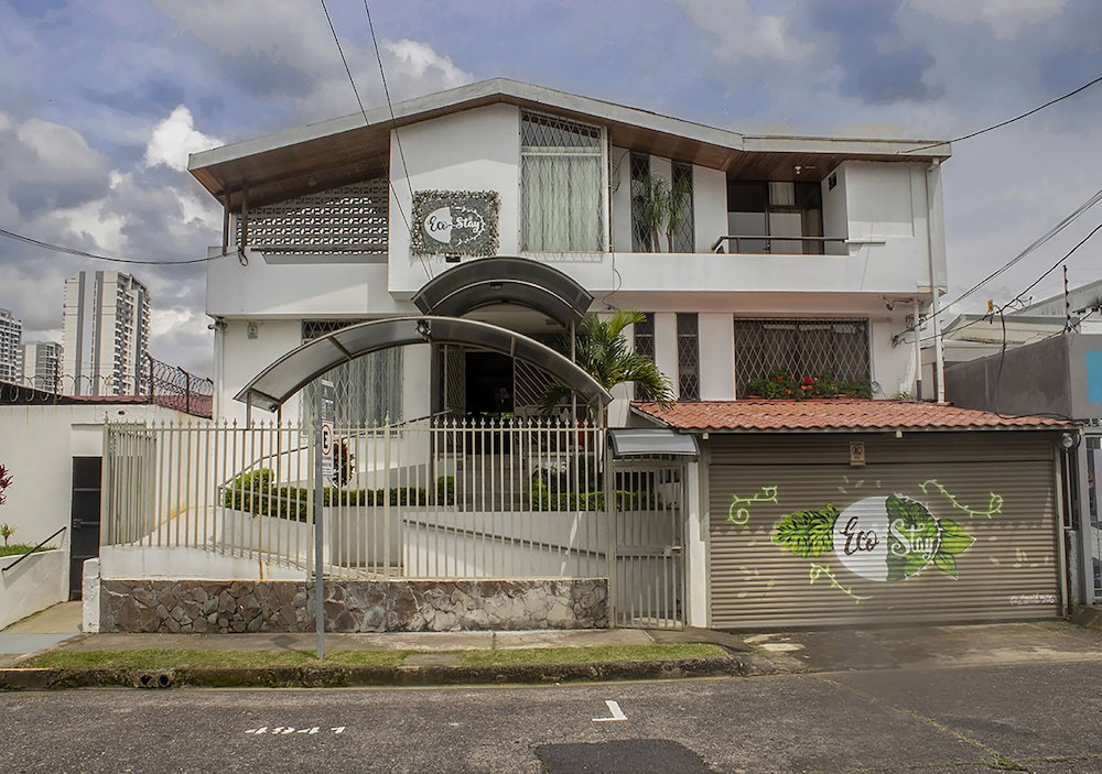 Hotel Eco Stay Cr