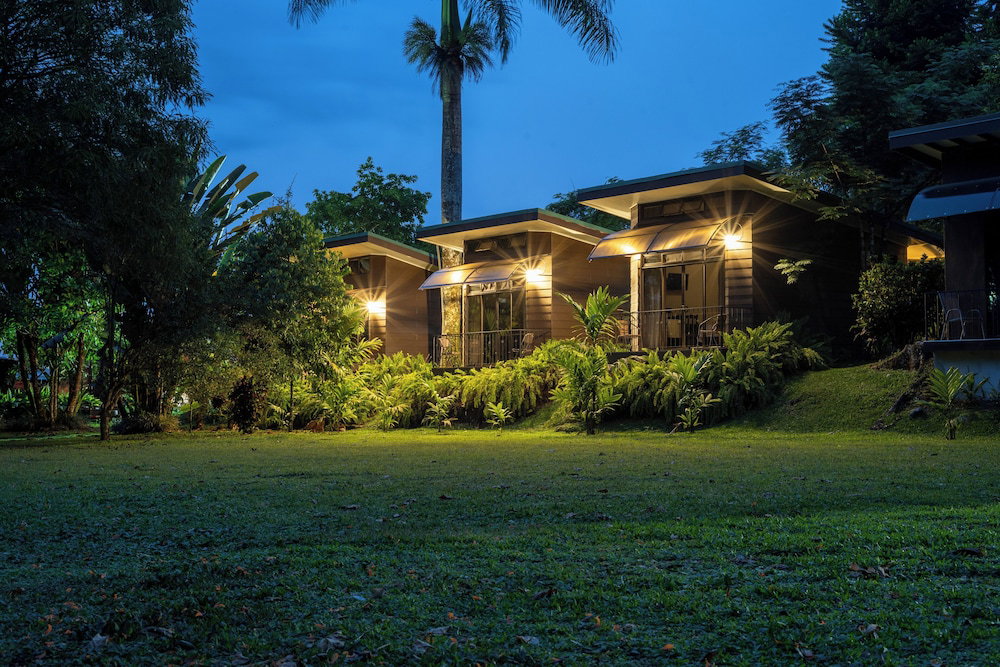 Hotel Cabañas Green House