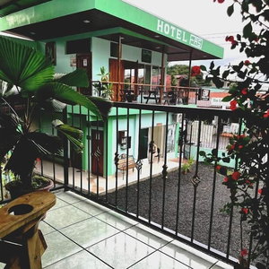 Hotel Hotel Fas & Off Site Thermal Resort cazare La Fortuna