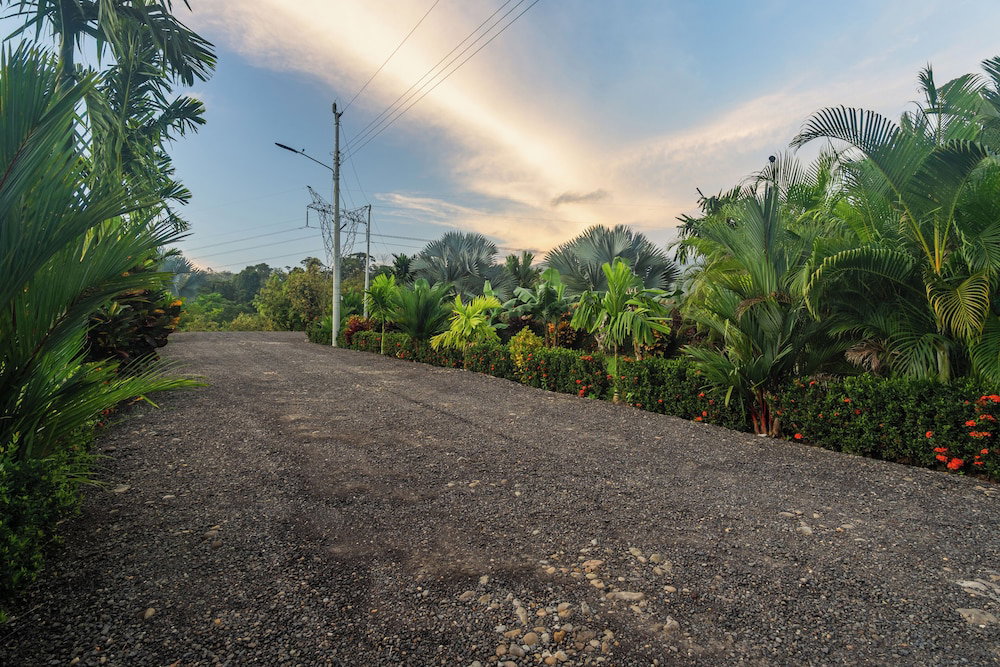Hotel Kaluma Villas